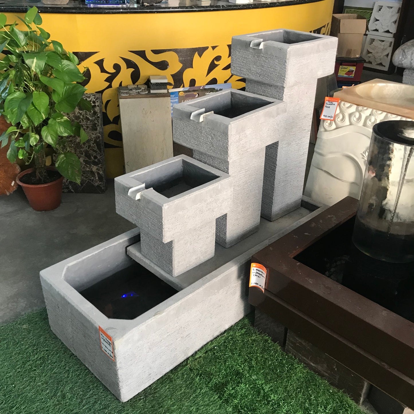 Stan Tangga Water Feature